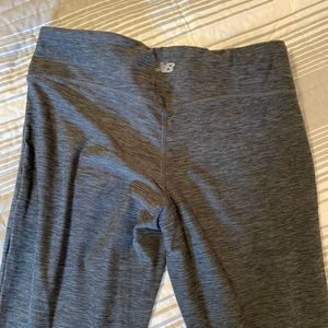 New Balance space dye gray 7/8 length leggings size large